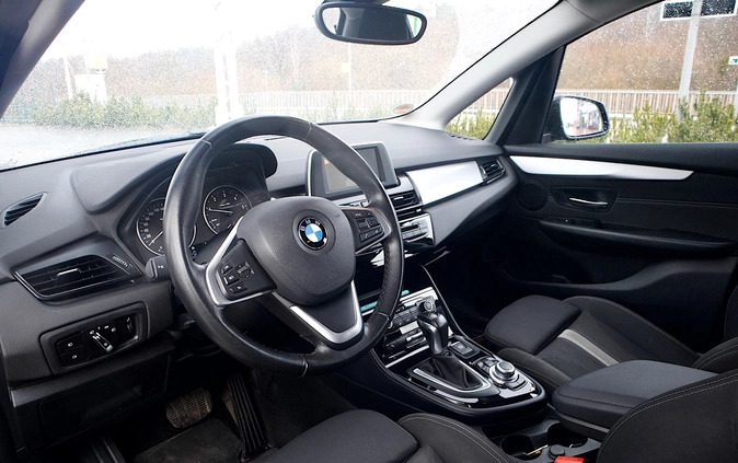 BMW Seria 2 cena 69900 przebieg: 116600, rok produkcji 2016 z Gdańsk małe 277